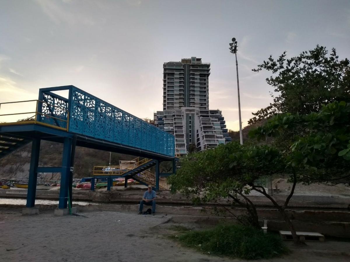 Apartamento Edificio Los Laureles Санта-Марта Экстерьер фото